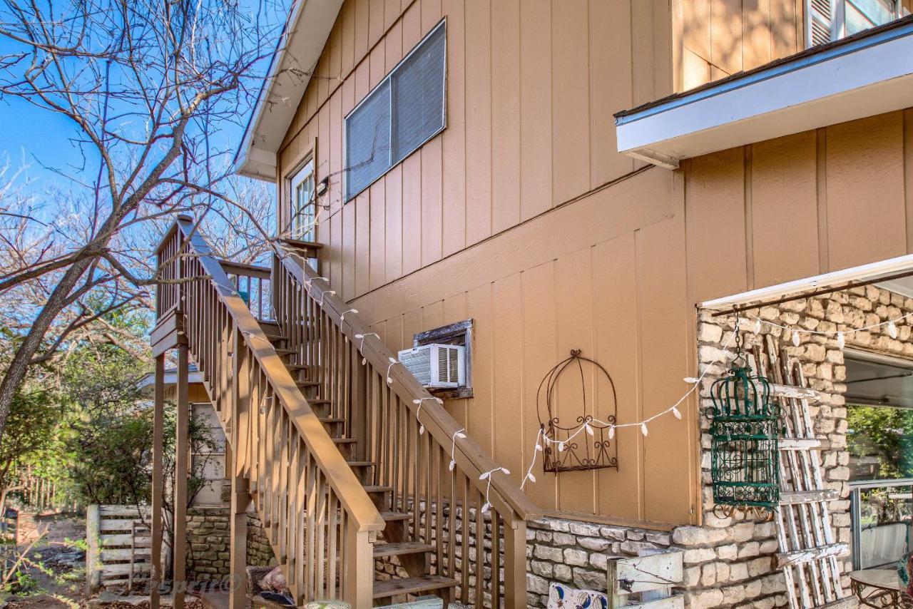 Binky'S Nest Fredericksburg Exterior foto